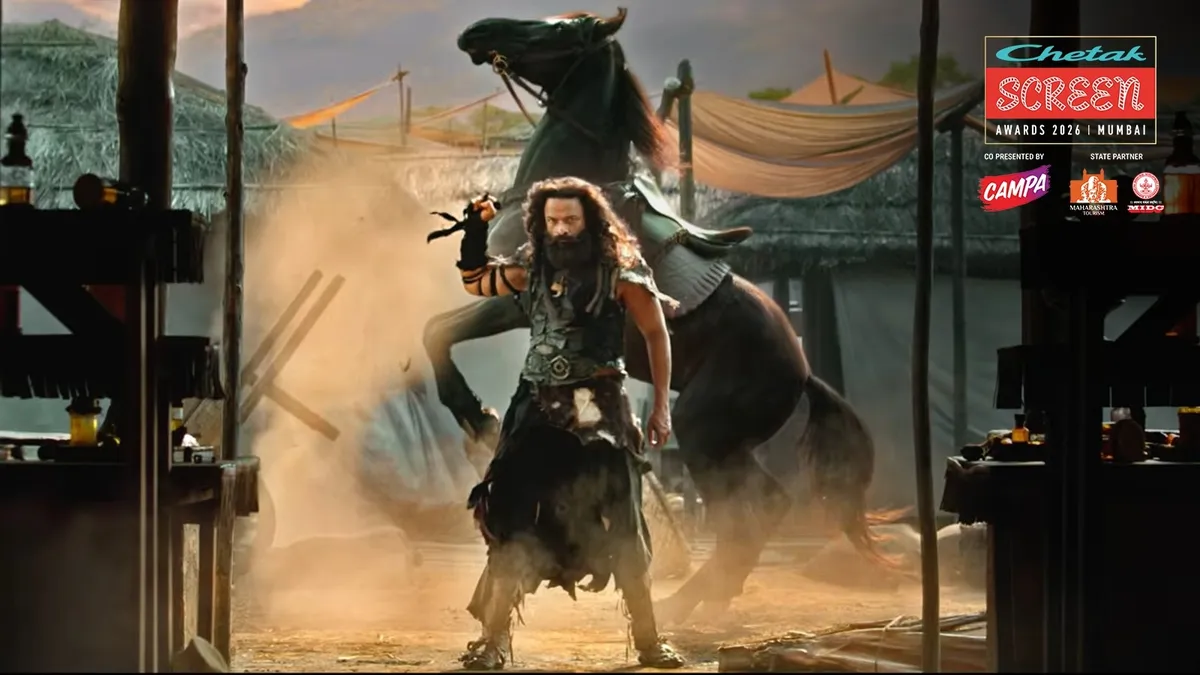 Jayasurya and Anushka Shetty in a dramatic pose from Kathanar trailer.