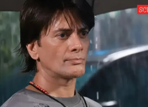 Akashdeep Saigal and Smriti Irani on a TV set.