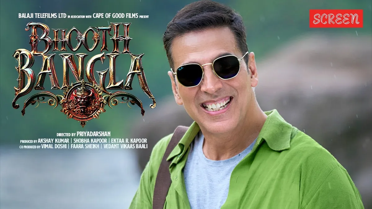 Akshay Kumar looking surprised in his new movie Bhoot Bangla