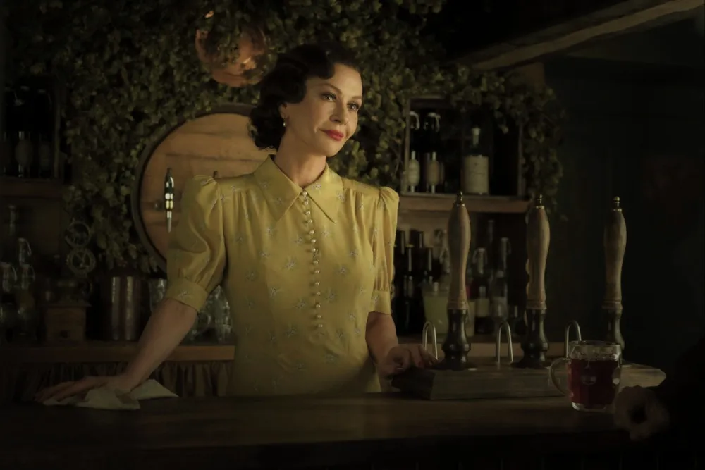 Catherine Zeta-Jones and Anthony Hopkins looking intently in a scene from 'A Visit to Grandpa's'.