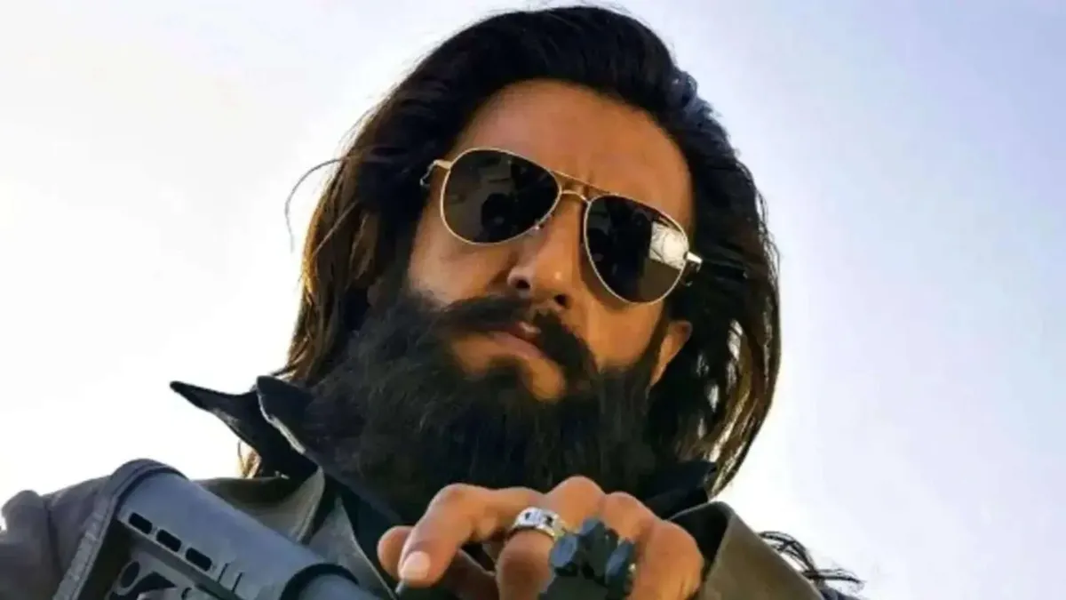 ‘Dhurandhar 2’ BO day 20 [LIVE]: Ranveer Singh film surges past Rs. 1,025 crore
