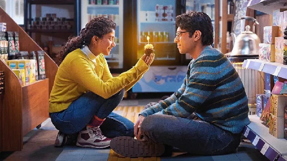 Junaid Khan and Sai Pallavi in a still from the Ek Din trailer, looking gentle and loving.