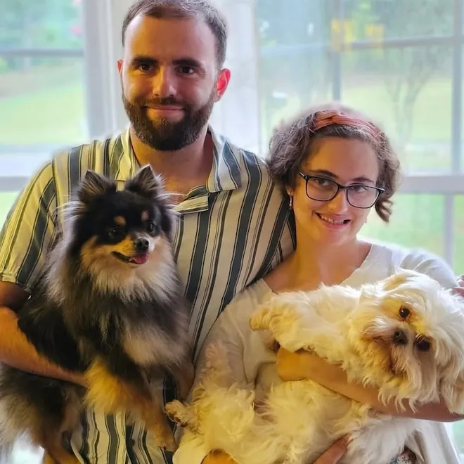 Photo of Georgie Harris smiling.