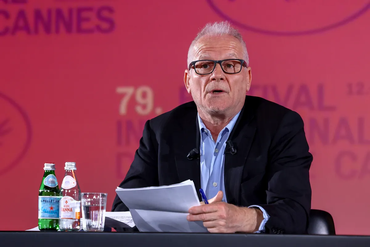 A glamorous shot of the Cannes Film Festival red carpet.