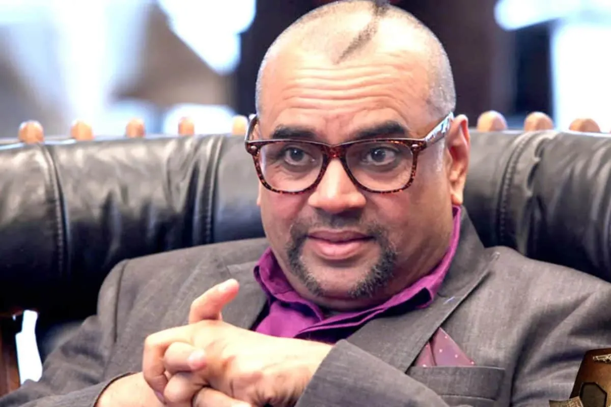 Paresh Rawal speaking about social media's pervasive negativity and hate.