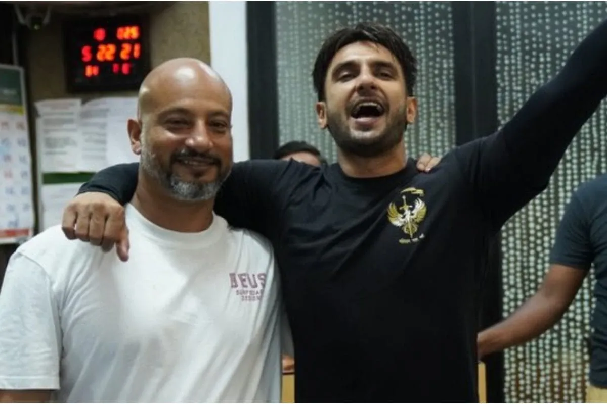 Ranveer Singh Praises Cinematographer Vikash Nowlakha, Calls Him ‘Unshakeable Rock Of Dhurandhar’