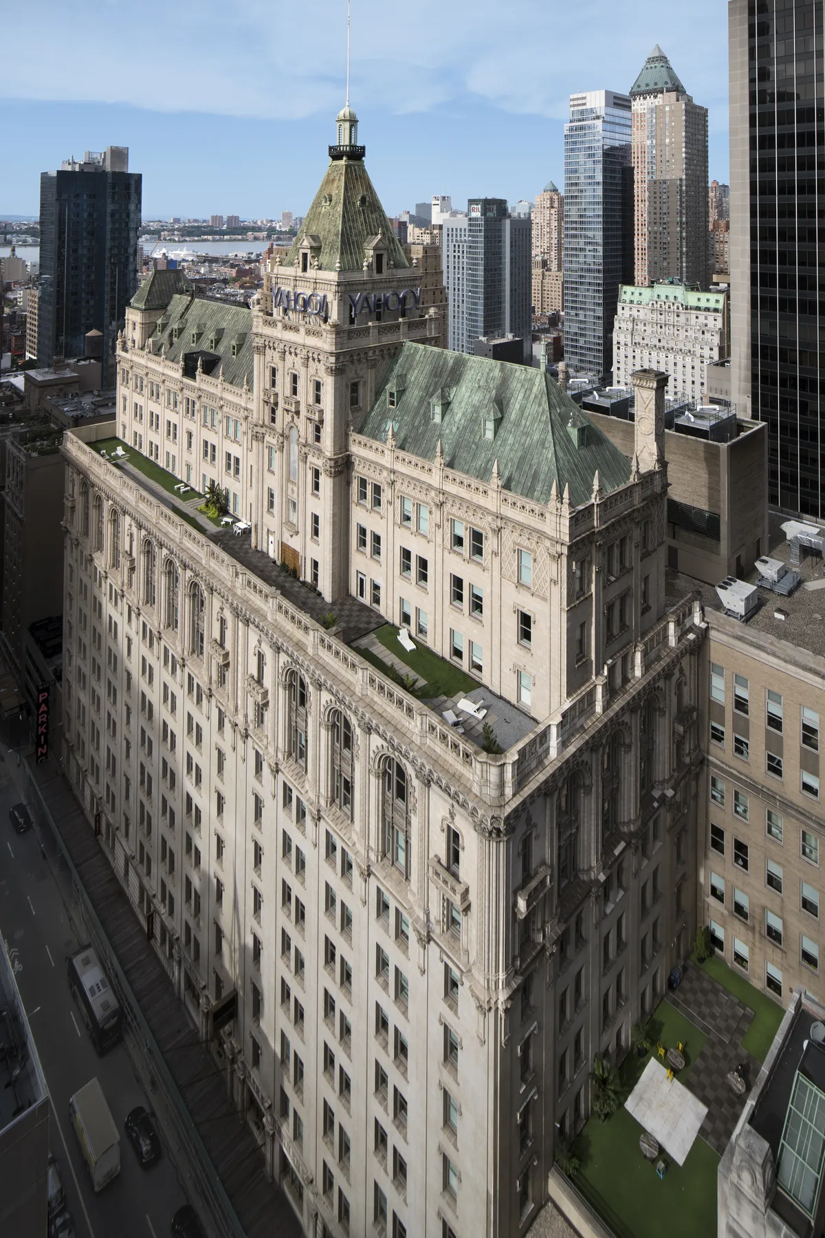 Photo of a modern office building in a city.