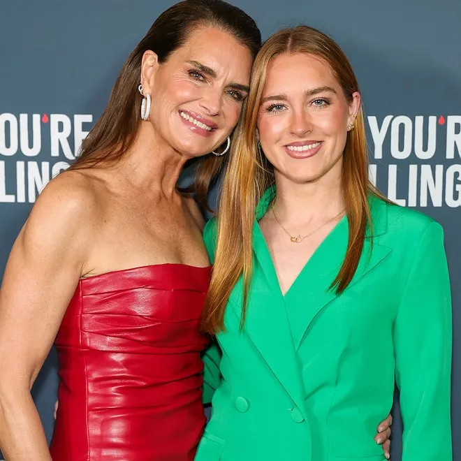 Brooke Shields and her daughter Rowan smiling together.