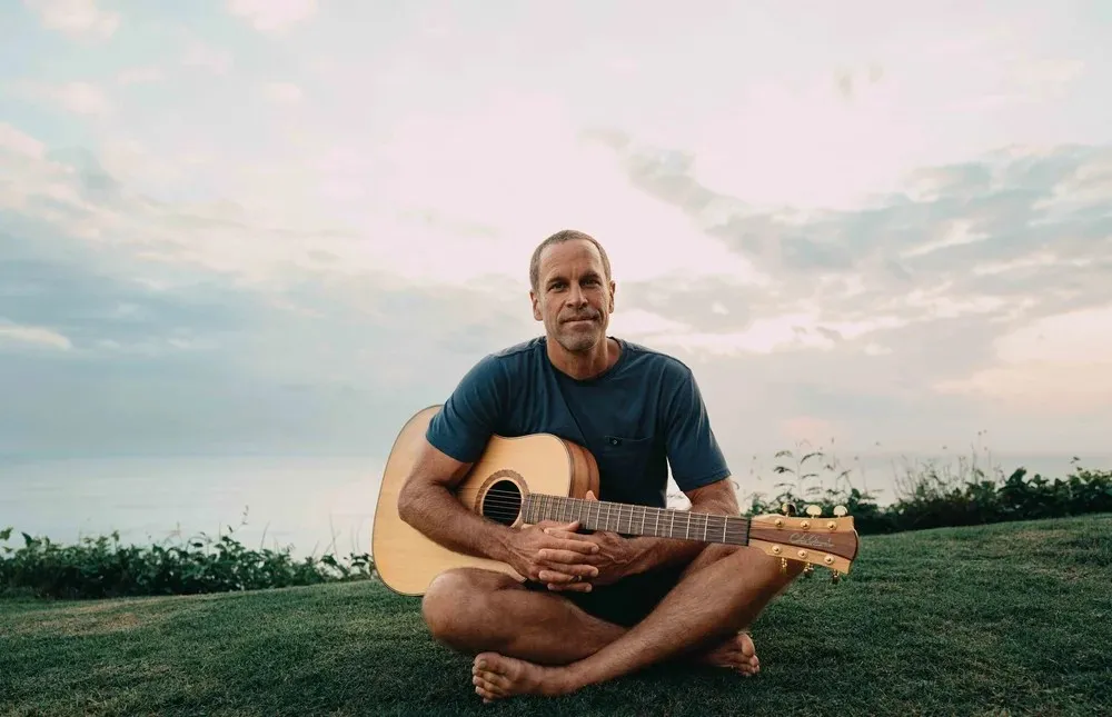 Jack Johnson on How a Surfing Injury, Warning From Chris Rock and Deadly Shark Attack Shaped ‘SURFILMUSIC’ Documentary (EXCLUSIVE)