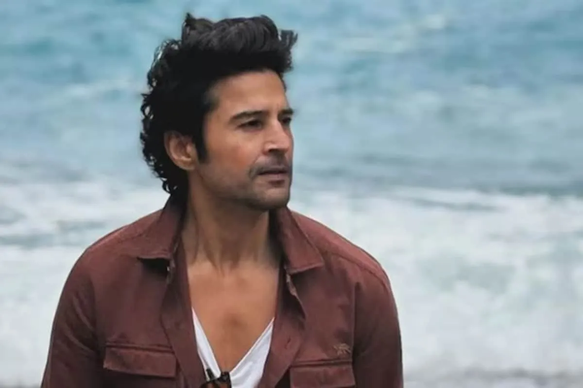 Rajeev Khandelwal in a still from the show 'Left Right Left'