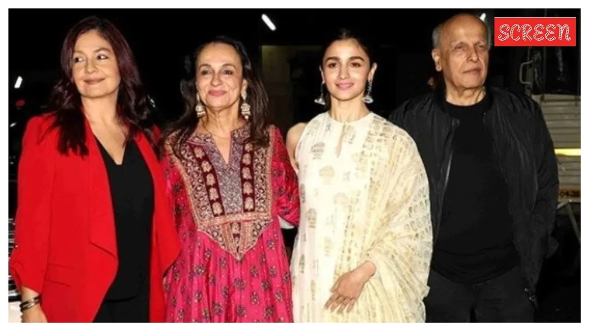 Pooja Bhatt speaking clearly and directly.