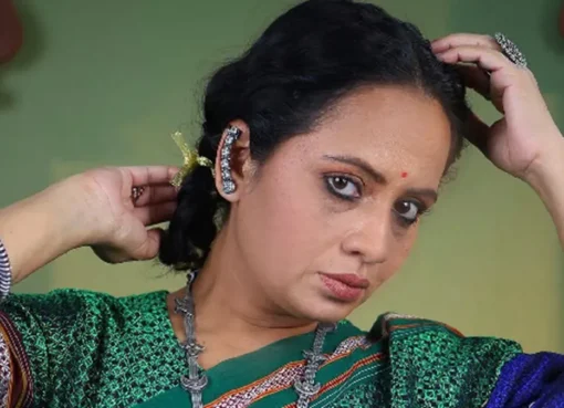 Actor Smita Tambe looking graceful and ready for her new role