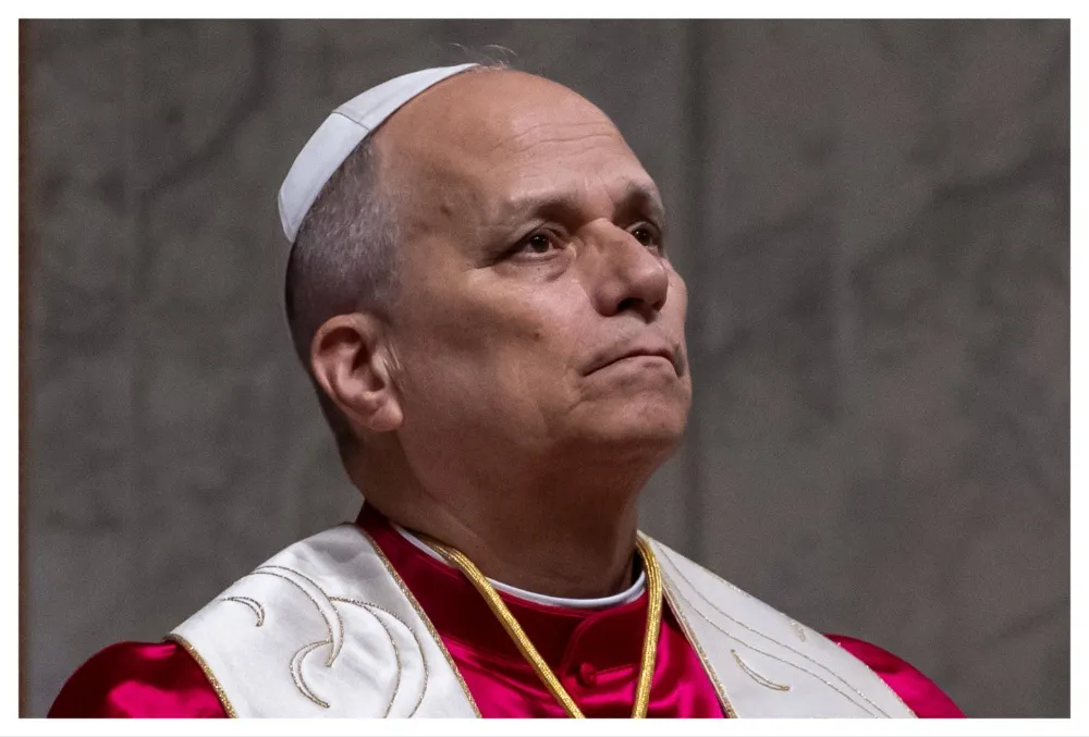 Pope Leo XIV speaking to a crowd with a serious expression, discussing artificial intelligence.