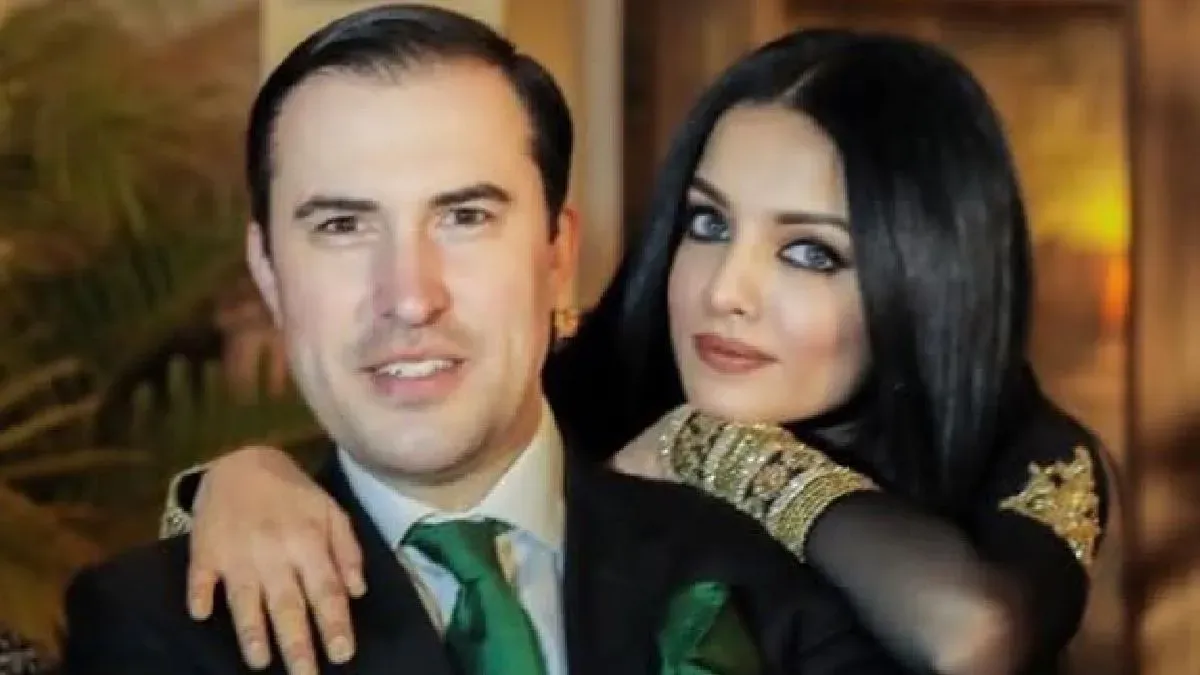 Celina Jaitly and Peter Haag at a formal event.