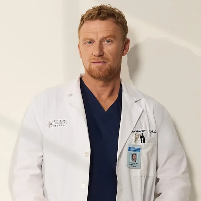 Kevin McKidd as Dr. Owen Hunt on Grey's Anatomy.