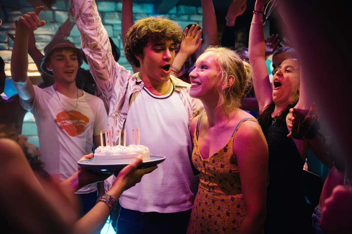 Helena Zengel: From ‘System Crasher’ Kid to ‘Westend Girl’ Star!