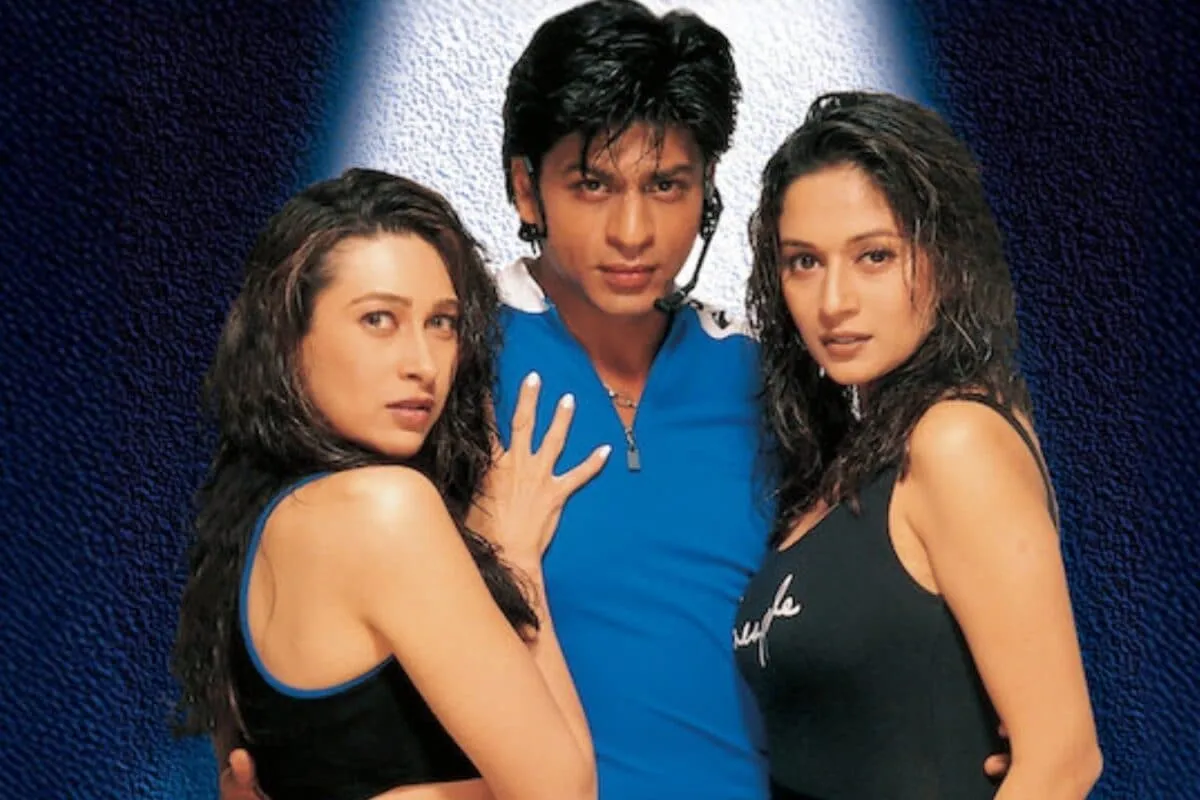 Karisma Kapoor and Madhuri Dixit dancing in a scene from Dil To Pagal Hai
