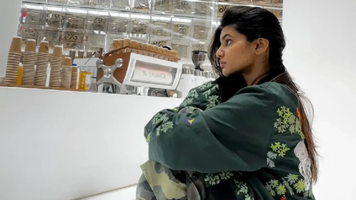 Riccha Sinha wearing the Elkay Hunt Kilimanjaro bomber jacket with an adventurous, stylish look.