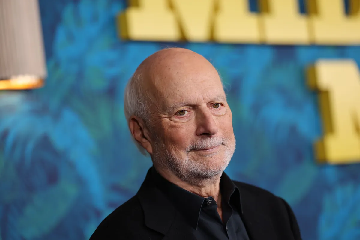 A photo of James Burrows, a TV director.