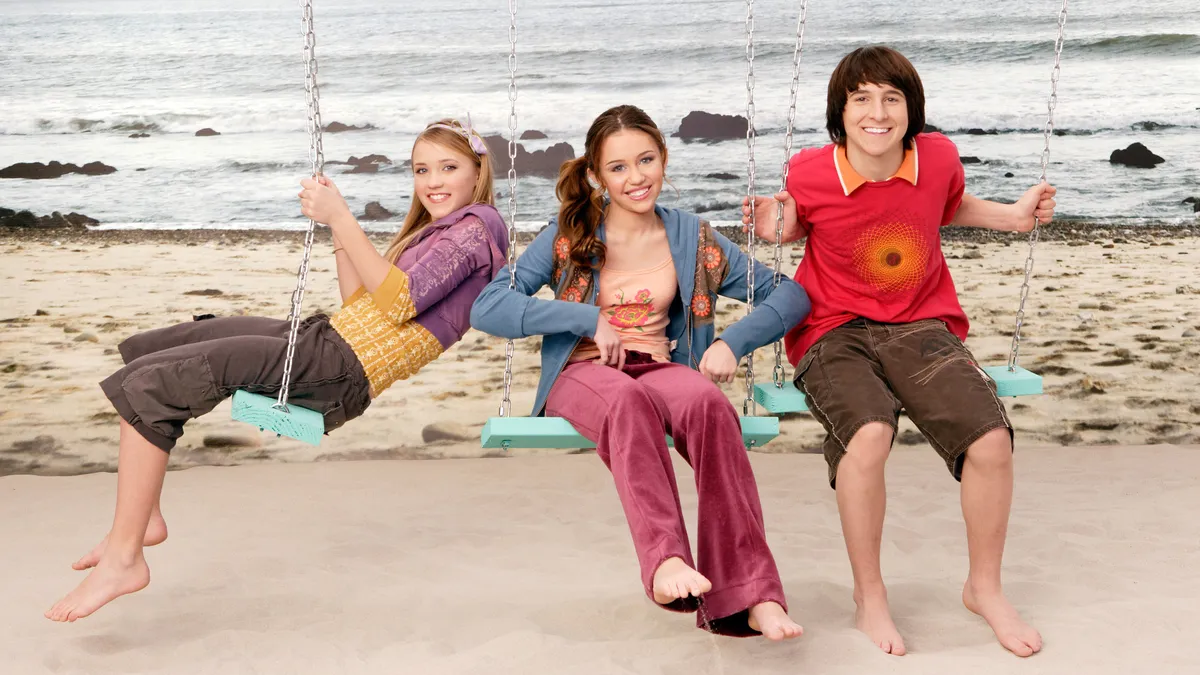 Mitchel Musso acting as Oliver Oken on Disney Channel