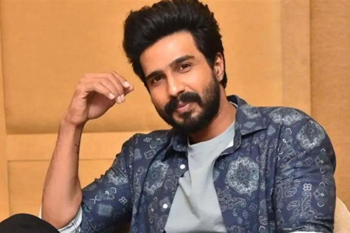 Vishnu Vishal looking reflective, possibly after his movie Lal Salaam faced issues.