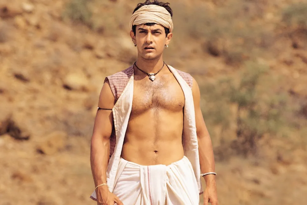 Aamir Khan smiling at a film festival event.