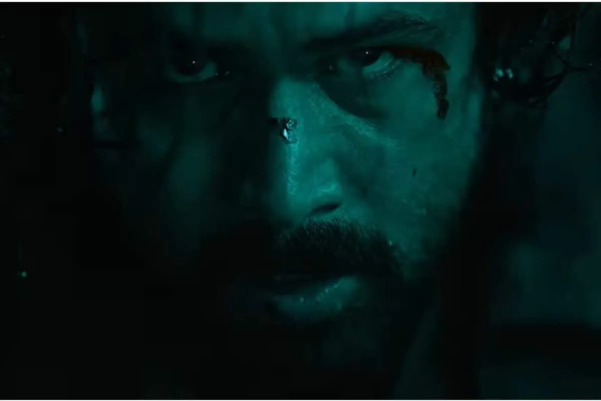 Emraan Hashmi in a moody scene from the Awarapan 2 teaser.