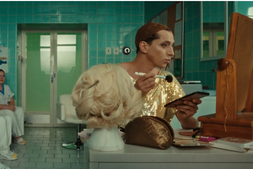 Promotional image for the film 'Chica Checa' at the Karlovy Vary Film Festival.