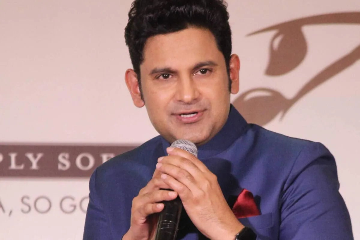 Manoj Muntashir posing for a photo while discussing the NEET row