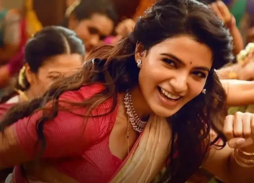 Samantha Ruth Prabhu smiling in a still from the movie 'Maa Inti Bangaaram'.