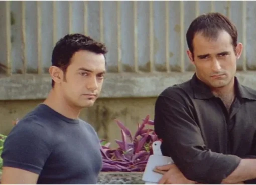 Aamir Khan and Akshaye Khanna, side-by-side.