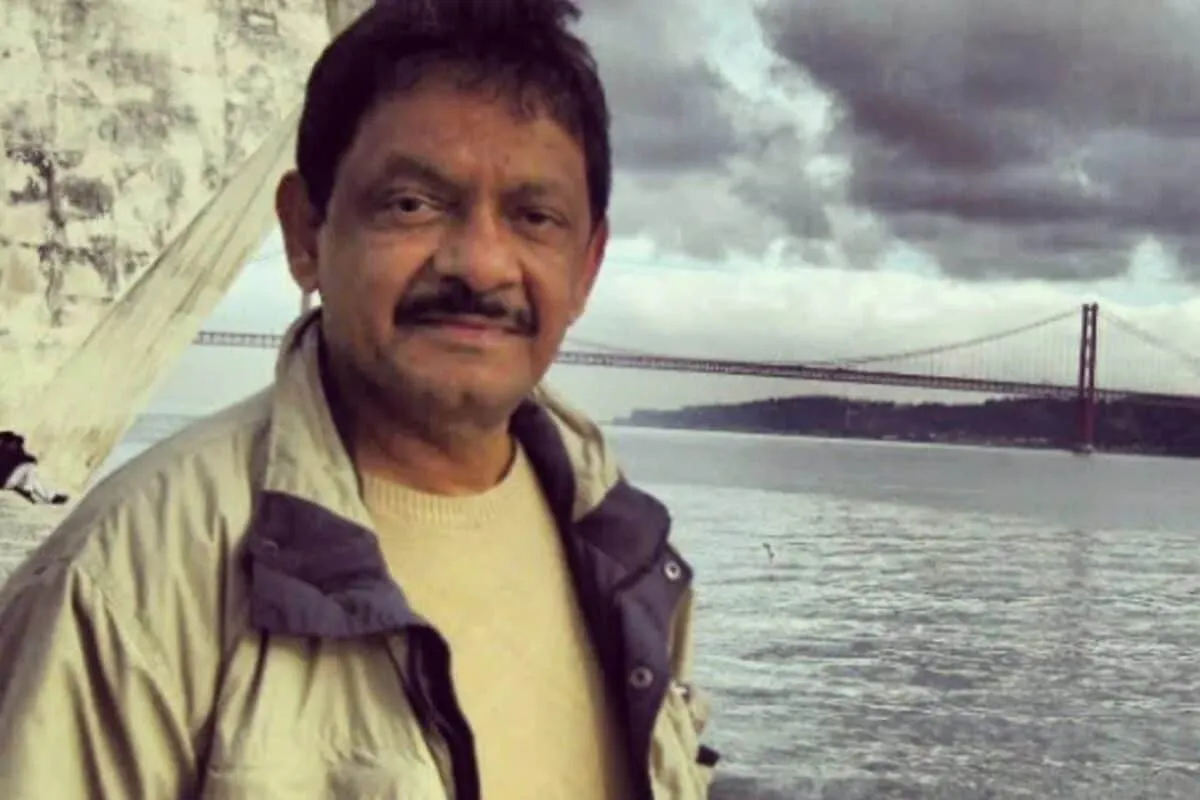 Photo of director Shakeel Noorani looking serious.