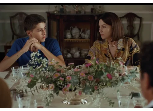 Monica Bellucci giving an iconic sneer in the movie 'Ketticè'.