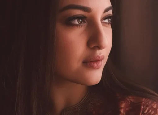 Photo of Sonakshi Sinha speaking out.