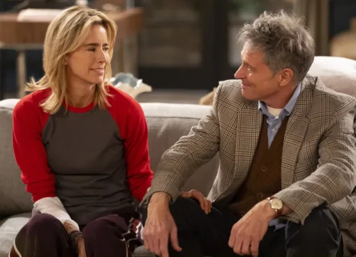Photo of Téa Leoni and Tim Daly smiling together.