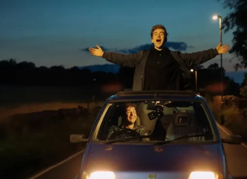 Frankie from 'The State of Us' in his old hatchback.