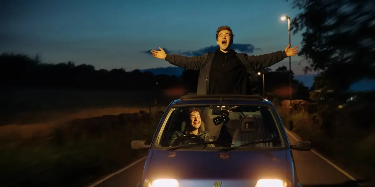 Frankie from 'The State of Us' in his old hatchback.