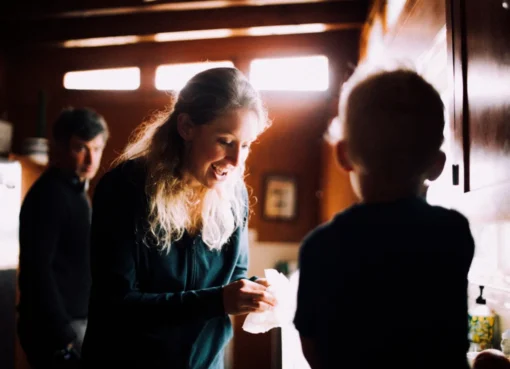 Elizabeth Holmes Doc Shocks Telluride! Was It ‘Digger’ We All Wanted?