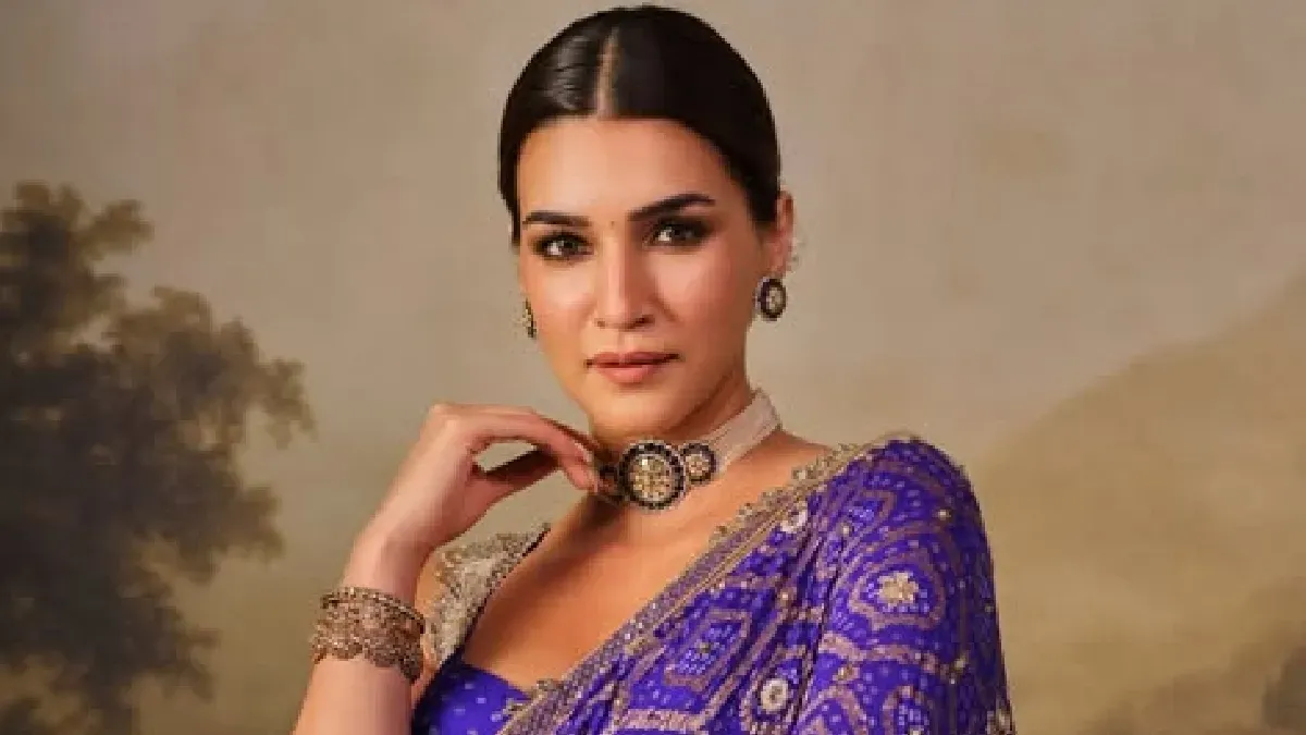 Kriti Sanon speaking passionately.