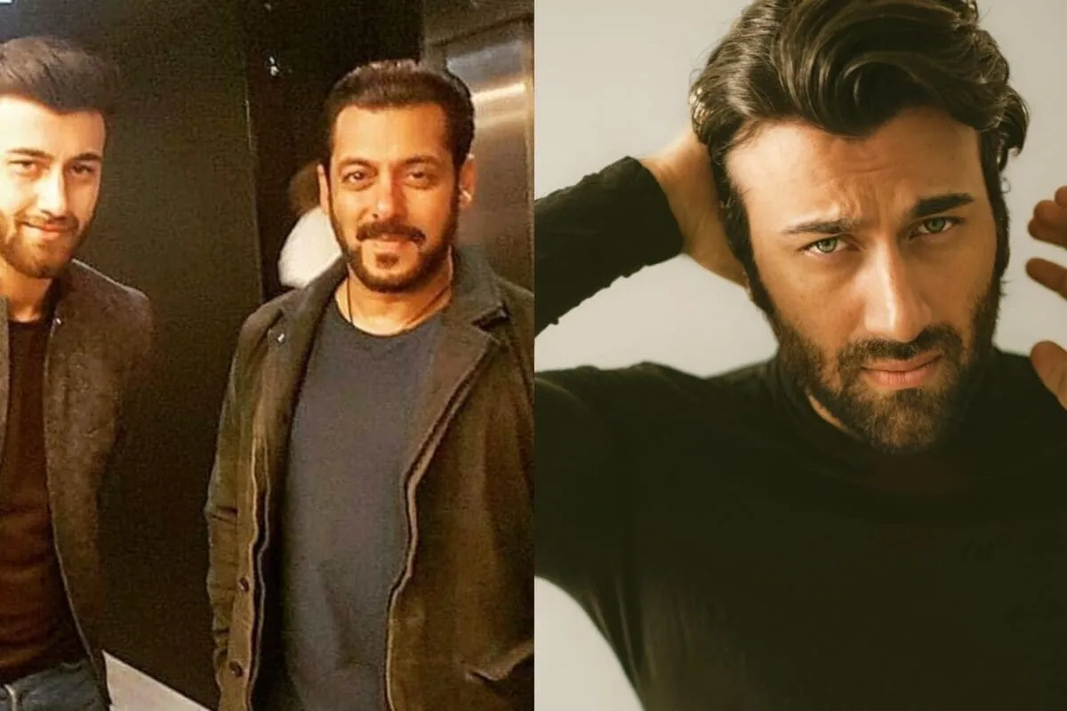 Rohed Khan smiling as he enters the Bigg Boss 20 house.
