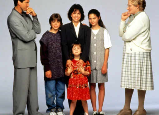 Matthew Lawrence as Chris Hillard and Sally Field as Miranda Hillard smiling together in a scene from the movie Mrs. Doubtfire.