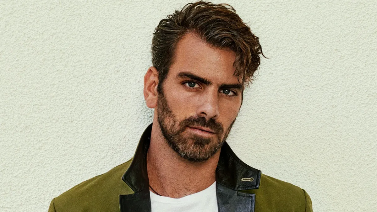 Nyle DiMarco smiling