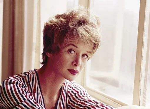 Photo of Barbara Barrie smiling.